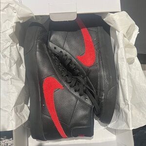 Nike Black and Red Sneakers